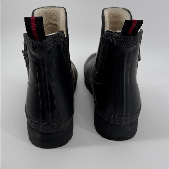 Tretorn Lina Women's Size 9  Faux Fur Lined Waterproof Chelsea Rain Boot, Black - Picture 3 of 9